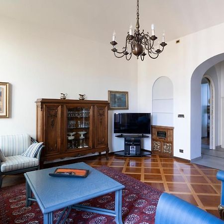 Re Umberto Luxury Apartment Turin Bagian luar foto