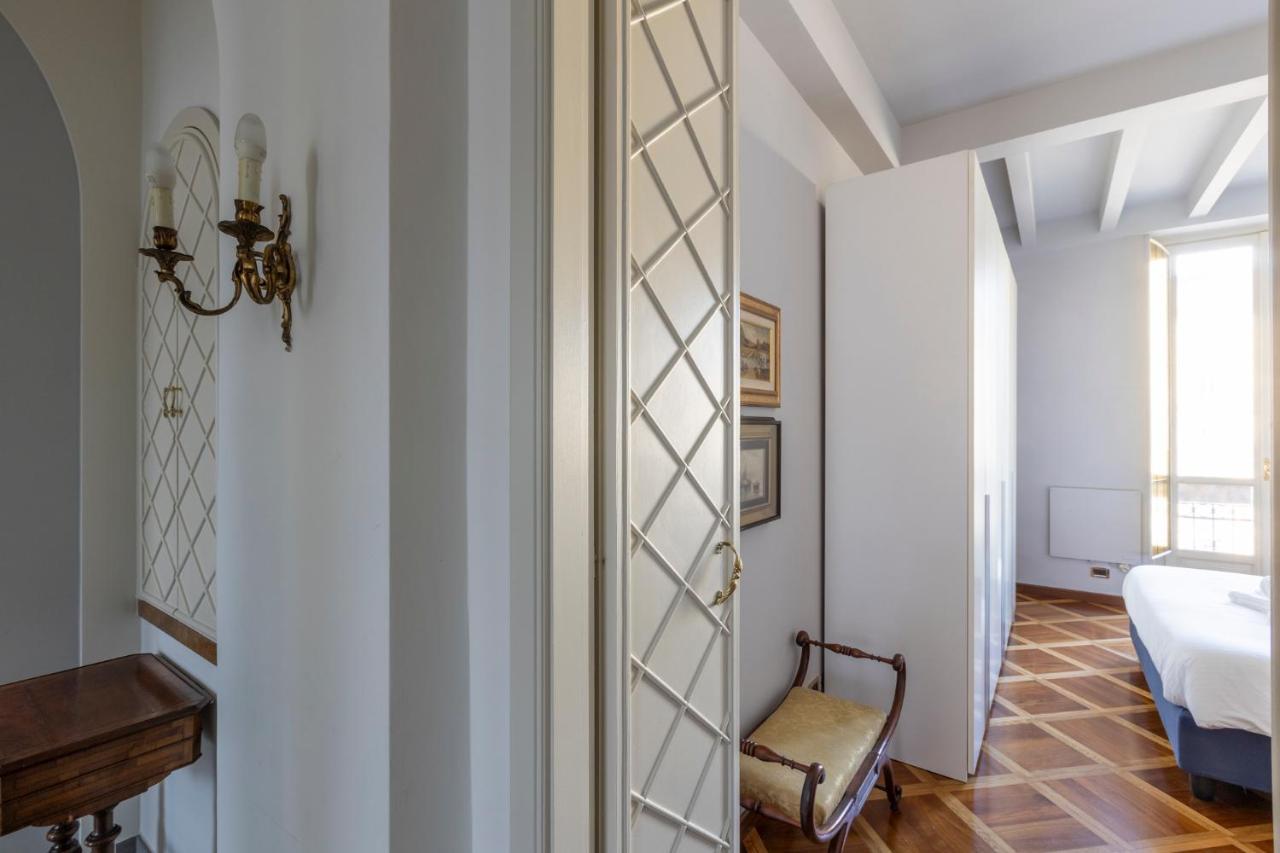 Re Umberto Luxury Apartment Turin Bagian luar foto